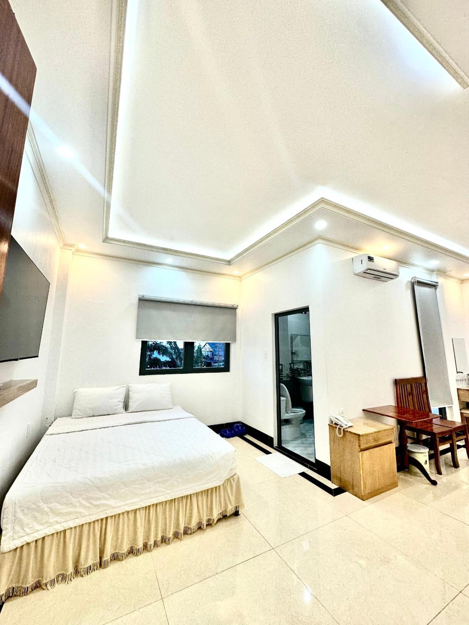 Hotel Phụng Hoàng Vũ à Bac Lieu Extérieur photo